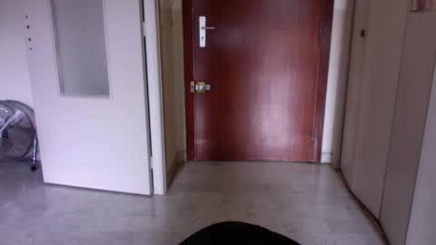 auguste688483 online show from March 6, 9:28 am