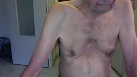 auguste688483 online show from February 8, 9:59 am