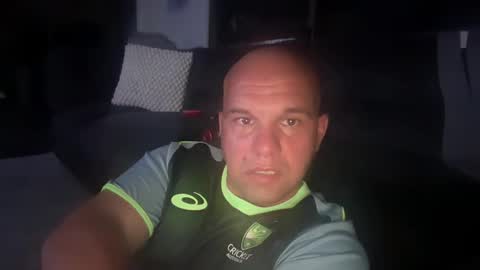 aussieboycal online show from February 1, 11:21 am