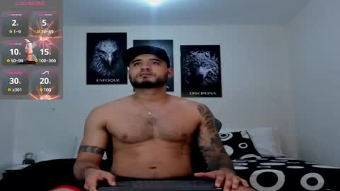 Snapshot of austintorres_ chatting on March 10, 2:50 am AustinTorres online show from March 10, 2:50 am