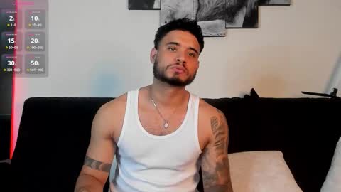 Snapshot of austintorres_ chatting on September 20, 9:04 pm AustinTorres online show from September 20, 9:04 pm