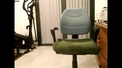 Snapshot of avago chatting on January 6, 5:27 pm avago online show from January 6, 5:27 pm