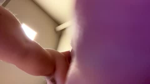 averagebuthorny online show from November 28, 3:21 am