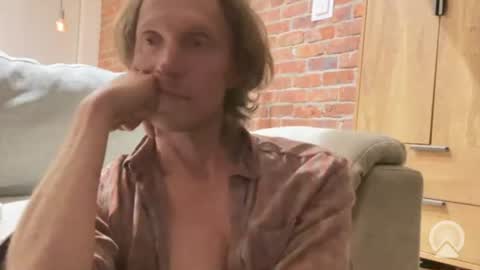 Aiden W online show from July 14, 1:29 am