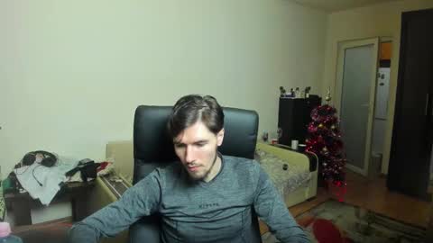 Justin online show from December 17, 12:40 am