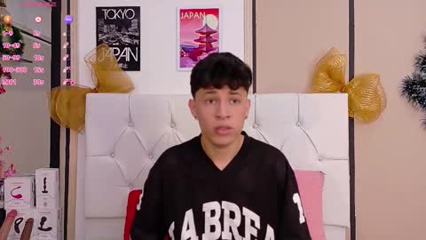 Axel Evanss online show from December 4, 12:56 pm