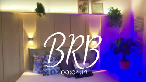 Axel  online show from June 18, 7:08 pm