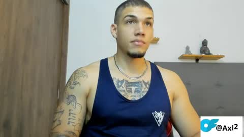 INDEPENDENT MODEL  online show from May 20, 11:11 pm