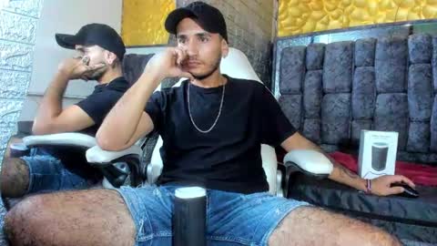 Axell Cross2 online show from March 4, 6:15 am