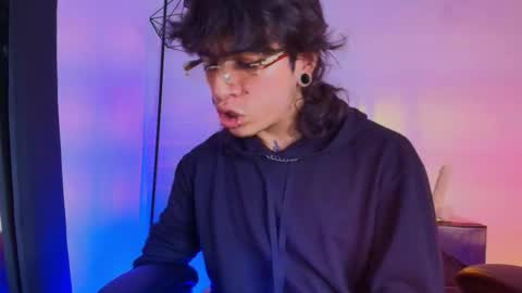 AxellKush online show from March 19, 12:25 am