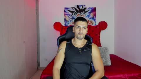 Axel online show from April 13, 10:38 am