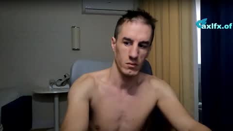 Axl online show from April 5, 3:14 am