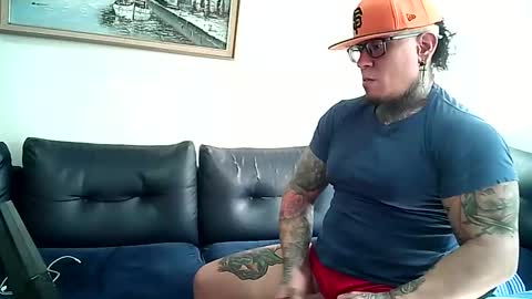 Ayrton naffah2 online show from February 11, 7:16 pm