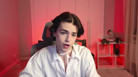 Elios online show from January 12, 6:59 pm