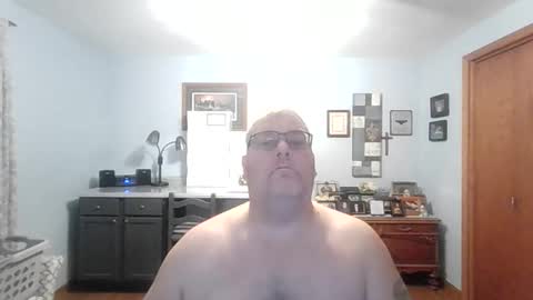 Snapshot of b1gh0rnyguy chatting on October 28, 12:07 pm Cory online show from October 28, 12:07 pm