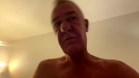 benito online show from May 25, 8:48 pm