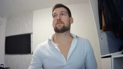 b_marco_ online show from November 27, 4:43 pm