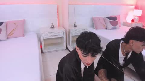 Ander online show from March 6, 7:32 pm