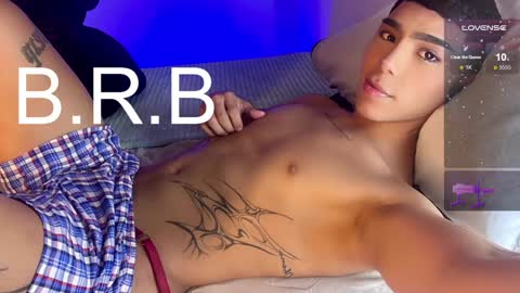 Snapshot of baby_dragun chatting on January 24, 1:35 am INDEPENDENT MODEL PLEASE HELP ME WITH A LIKE THANK YOU online show from January 24, 1:35 am