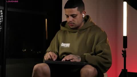 baby_rausch online show from March 15, 8:55 am