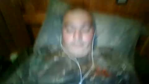 Darren online show from December 5, 10:45 pm