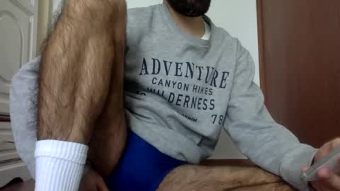 Snapshot of babyhardy chatting on December 4, 12:14 pm Tom A.    online show from December 4, 12:14 pm