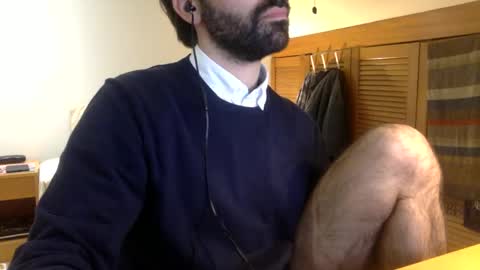 Snapshot of babyhardy chatting on December 27, 11:21 pm Tom A.    online show from December 27, 11:21 pm