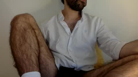 Snapshot of babyhardy chatting on September 27, 3:21 pm Tom A.    online show from September 27, 3:21 pm