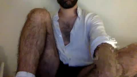 Snapshot of babyhardy chatting on September 13, 10:11 pm Tom A.    online show from September 13, 10:11 pm