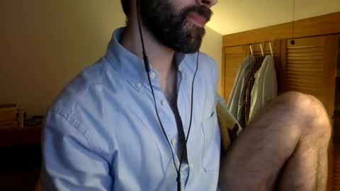 Snapshot of babyhardy chatting on March 10, 11:27 pm Tom A.    online show from March 10, 11:27 pm