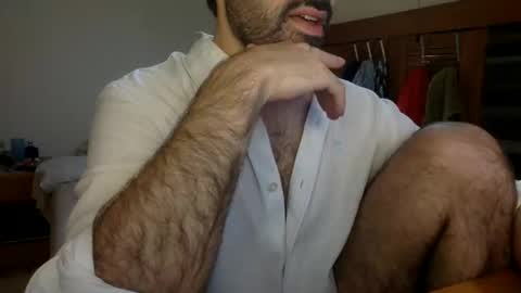 Snapshot of babyhardy chatting on September 20, 4:07 pm Tom A.    online show from September 20, 4:07 pm