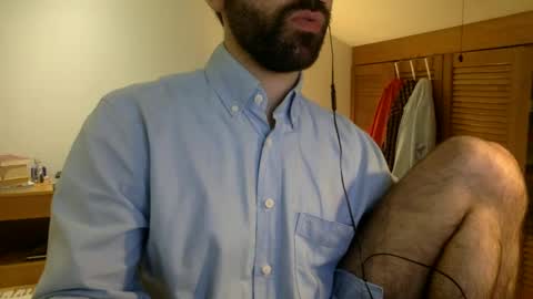Snapshot of babyhardy chatting on March 7, 5:39 pm Tom A.    online show from March 7, 5:39 pm