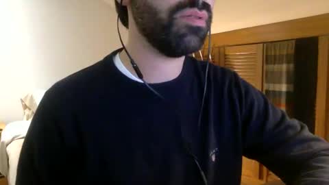 Snapshot of babyhardy chatting on December 9, 1:29 am Tom A.    online show from December 9, 1:29 am