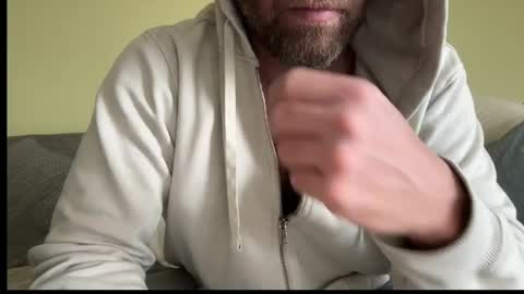 Snapshot of backroadboy chatting on January 1, 7:43 pm backroadboy online show from January 1, 7:43 pm