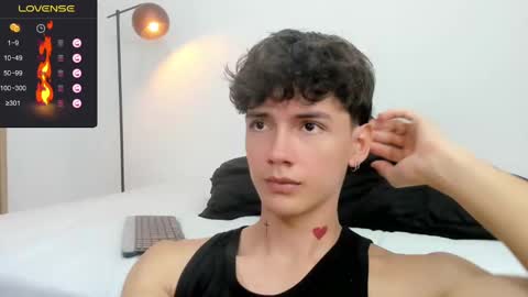 Snapshot of badboy_one chatting on January 27, 8:49 pm jhojan online show from January 27, 8:49 pm
