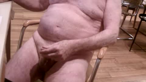 monsieur online show from February 16, 6:21 pm