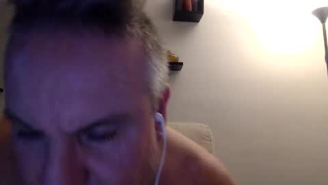 banana5289 online show from March 12, 1:19 pm