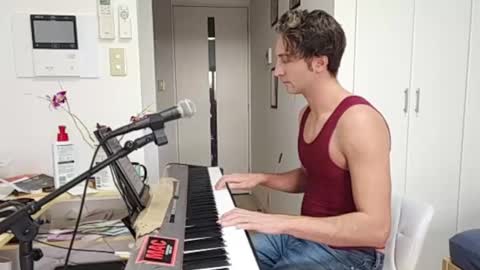 BareBritPianist online show from November 29, 6:26 am