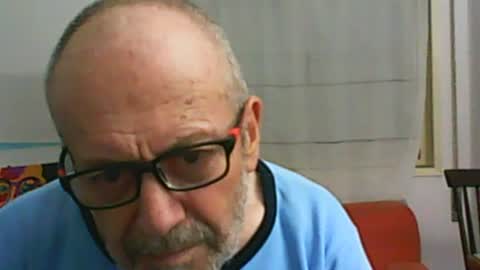 bassistamp online show from August 4, 12:38 am