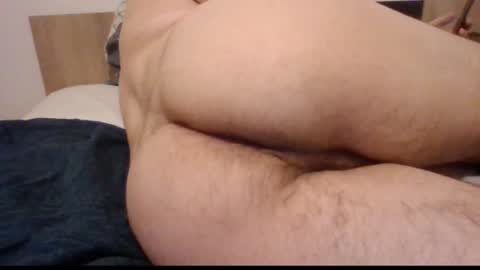 bastien781 online show from December 10, 4:27 pm