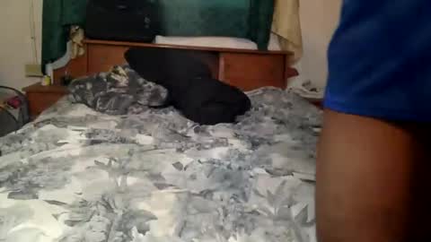 bbc_joyboi online show from November 14, 11:55 am