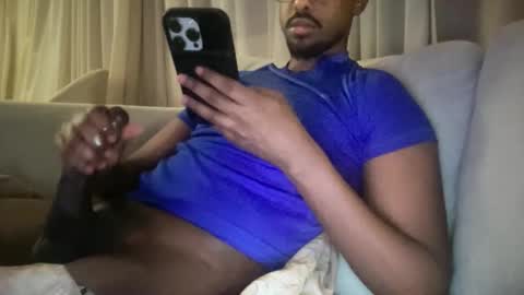 Daevon online show from March 23, 4:18 am