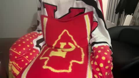 BBCKCCHIEF6902 online show from December 7, 2:24 pm