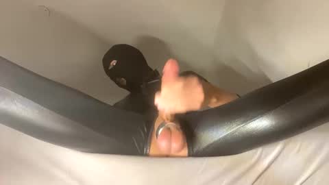 FetLife 404Hotfound online show from November 18, 11:37 pm