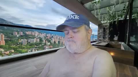 Dookie online show from April 8, 11:24 pm