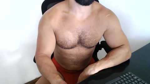 Beard Guy online show from November 10, 6:02 pm