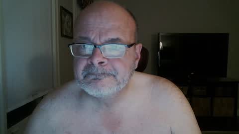 Bears Papa Papi online show from January 14, 9:24 am