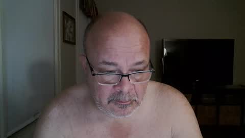 Bears Papa Papi online show from February 18, 9:21 am