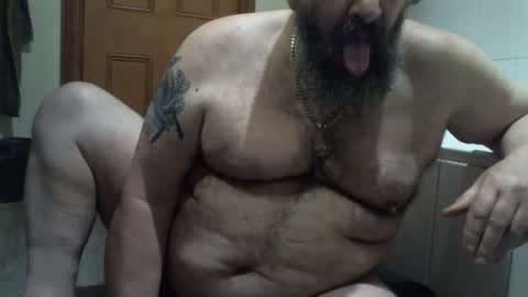 Snapshot of bearsteve75 chatting on January 13, 12:13 pm bearsteve75 online show from January 13, 12:13 pm