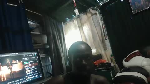 bedroombully09 online show from February 1, 11:03 pm